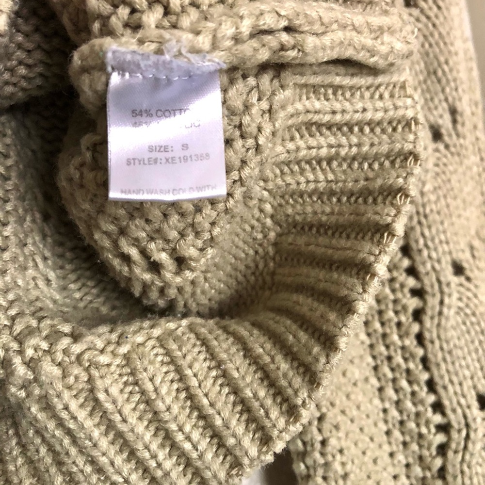 Woven Heart Sage Knit Sweater - Picture 3 of 5